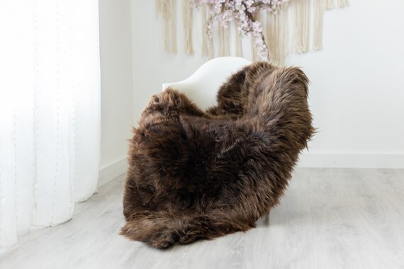 Real Sheepskin Rug Shaggy Rug Chair Cover Scandinavian Home Sheepskin Throw Sheep Skin Brown Sheepskin Home Decor Rugs #herdwik244