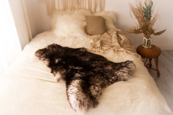Real Sheepskin Rug Shaggy Rug Chair Cover Sheepskin Throw Sheep Skin White Black Tips Sheepskin Scandinavian Home Decor Rugs #Nuher20