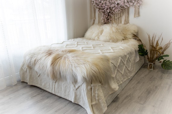 Double Ivory Icelandic Sheepskin Rug | Long rug | Shaggy Rug | Chair Cover | Area Rug | Ivory Rug | Carpet | Ivory Sheepskin Icelandic Beige