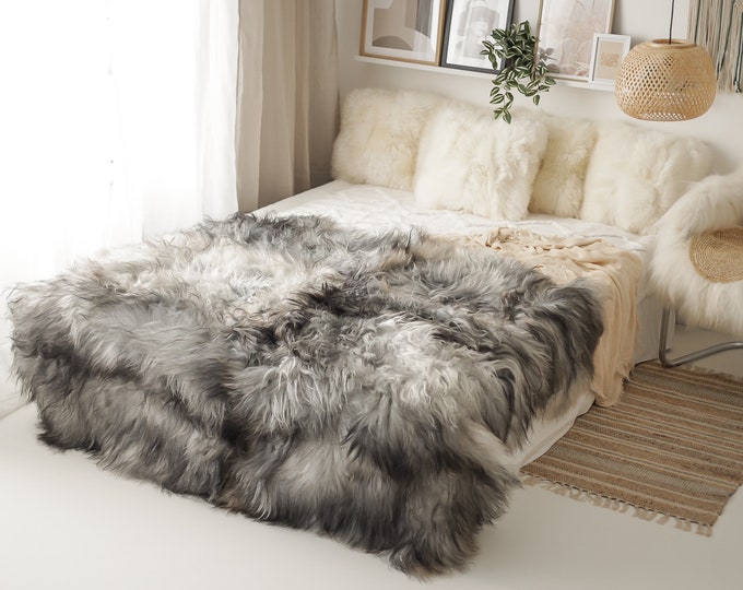 Exclusive Genuine Natural RARE ICELANDIC Sheepskin Rug Natural Color Gray Pelt Soft Long Fur Extra Large Super Soft Fur