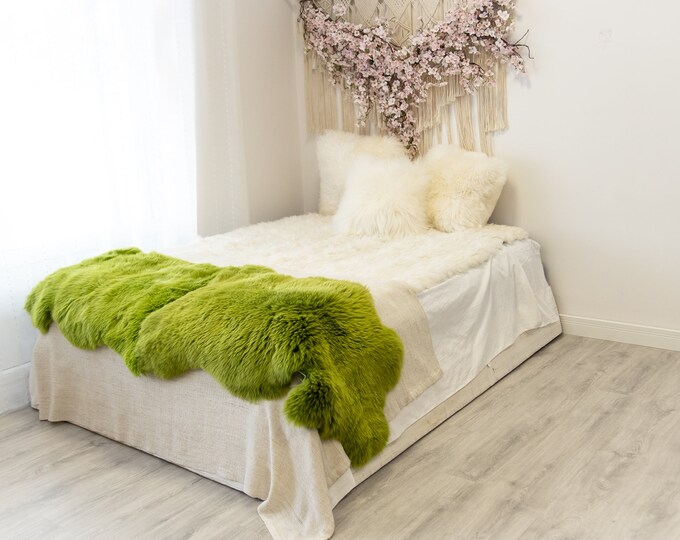 Double Green Merino Sheepskin Rug | Long rug | Shaggy Rug | Chair Cover | Area Rug | Green Rug | Carpet | Green Throw | Sheep Skin