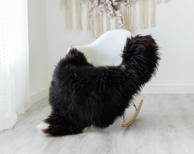 Real Sheepskin Rug Shaggy Rug Chair Cover Scandinavian Home Sheepskin Throw Sheep Skin Brown White Sheepskin Home Decor Rugs #herdwik232