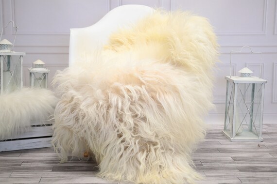 Icelandic Sheepskin | Real Sheepskin Rug | Ivory Sheepskin Rug | Fur Rug | Home decor #JANISL25