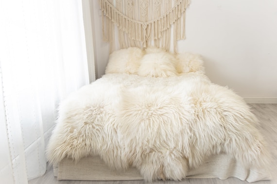 Triple Ivory Icelandic Sheepskin Rug | Long rug | Shaggy Rug | Chair Cover | Area Rug | Black Rug | Carpet | Icelandic Sheep skin