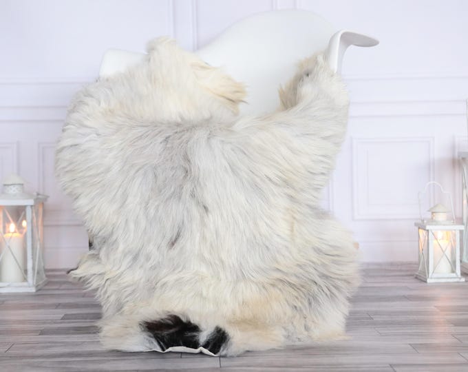 Organic Sheepskin Rug, Real Sheepskin Rug, Gute Sheepskin, Christmas Home Decor, Gray Ivory Sheepskin Rug #OCTGUTE10