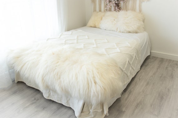 Double Ivory Icelandic Sheepskin Rug | Long rug | Shaggy Rug | Chair Cover | Area Rug | Ivory Rug | Carpet | Ivory Sheepskin Icelandic Beige