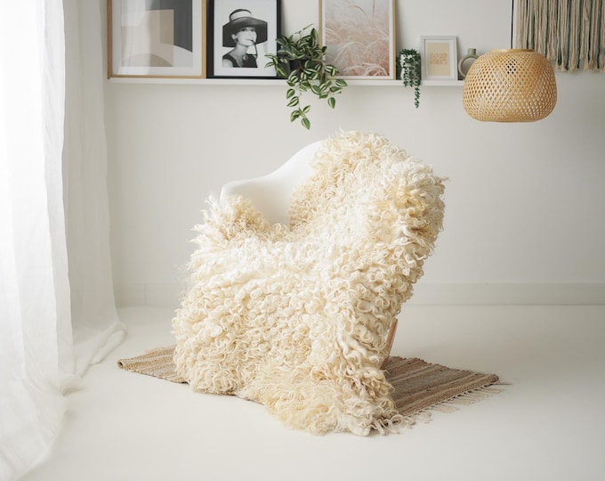 Unique Real Dartomoor Sheepskin Rug Scandinavian Home Decor Sofa Sheepskin throw Chair Cover Natural Sheep Skin Rugs Beige Ivory #IS216