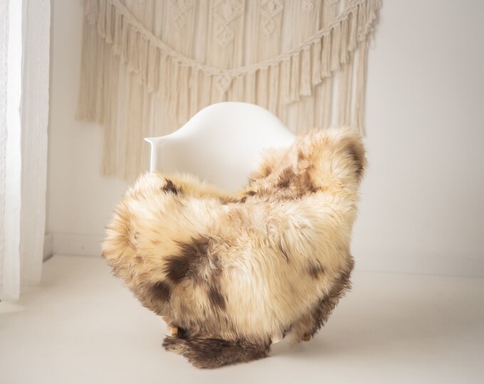 Real Sheepskin Rug Shaggy Rug Chair Cover Scandinavian Home Sheepskin Throw Sheep Skin Ivory Brown Sheepskin Home Decor Rugs #herdwik533