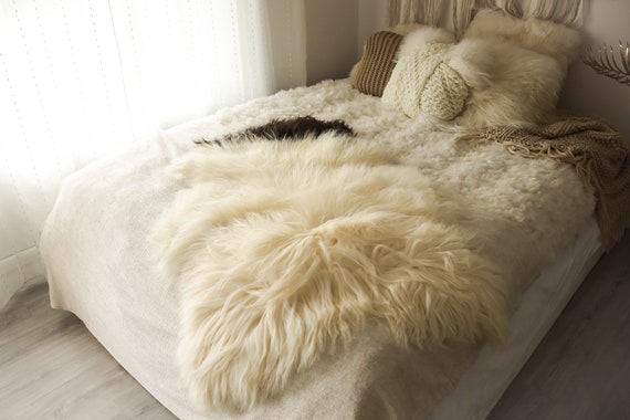 Real Icelandic Sheepskin Rug Scandinavian Decor Sofa Sheepskin throw Chair Cover Natural Sheep Skin Rugs Ivory Black Fur Rug #Islbeau34