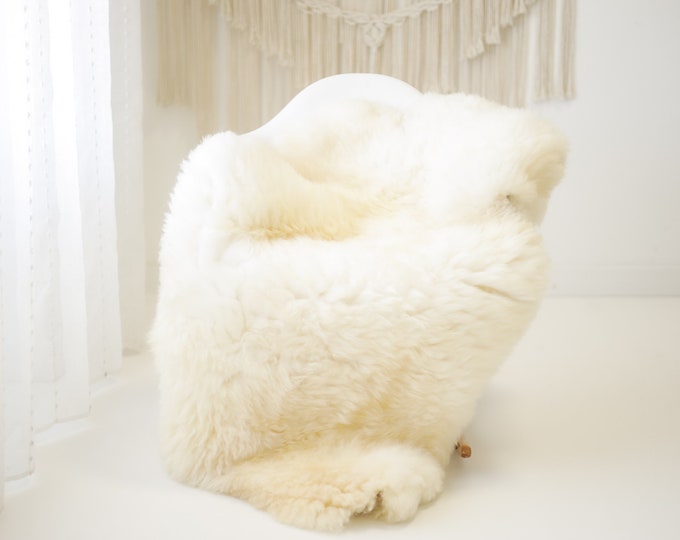 Real Sheepskin Rug Shaggy Rug Chair Cover Scandinavian Home Sheepskin Throw Sheep Skin Ivory Sheepskin Home Decor Rugs #herdwik876