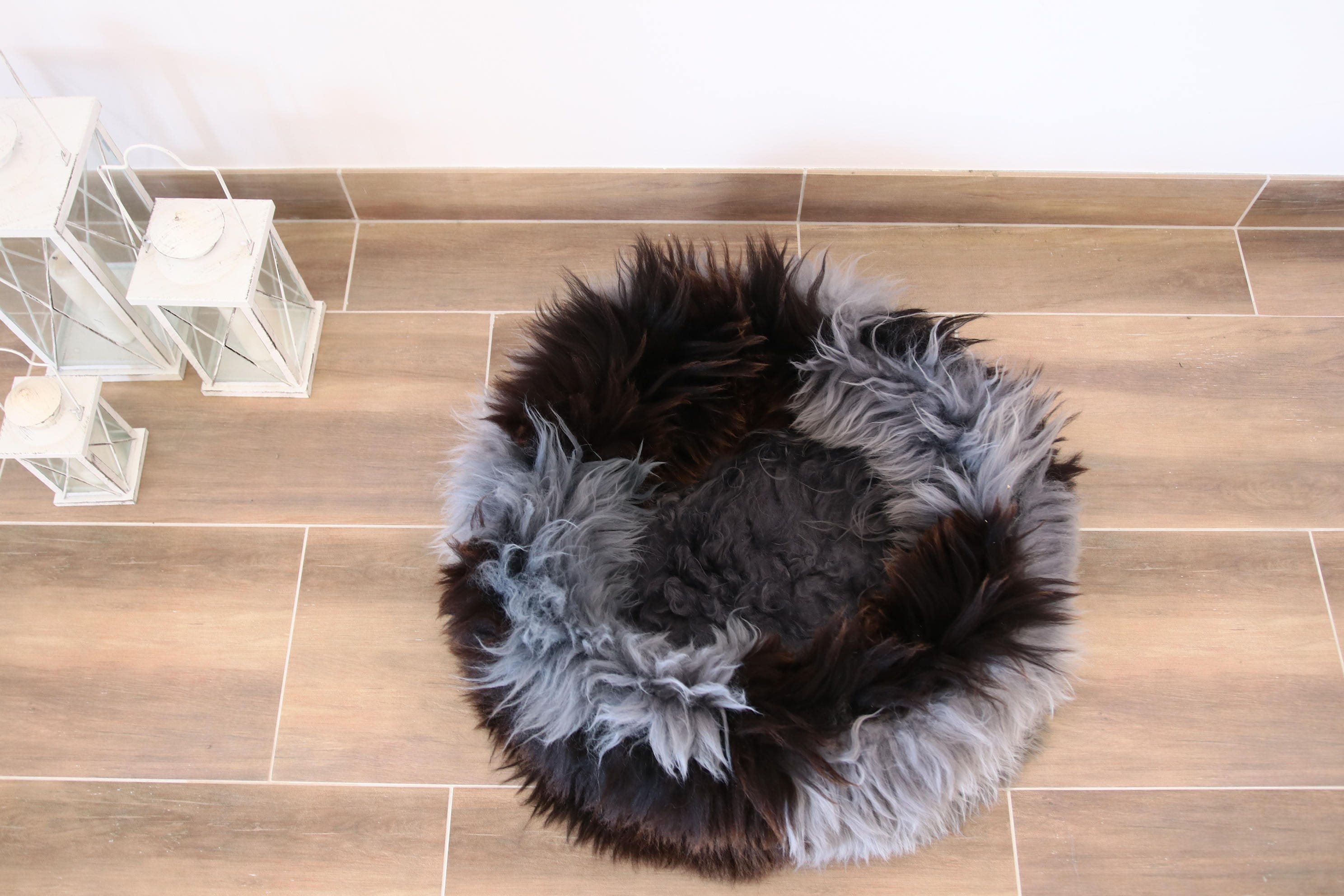 Large Sheepskin Cat bed Sheepskin Dog bed Cat Pouf Dog Pouf