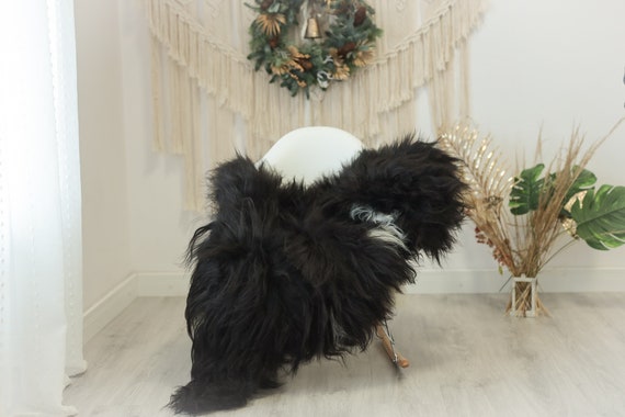 Real Icelandic Sheepskin Rug Scandinavian Decor Sofa Sheepskin throw Chair Cover Natural Sheep Skin Rugs Black White #Iceland109