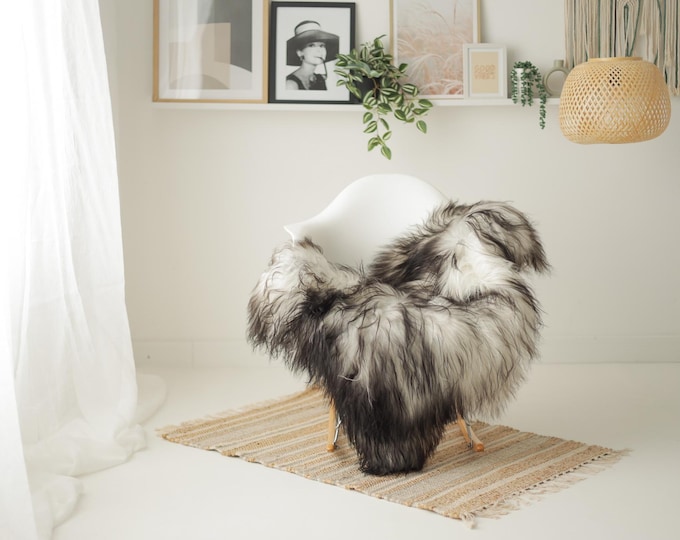 Real Icelandic Sheepskin Rug Scandinavian Decor Sofa Sheepskin throw Chair Cover Natural Sheep Skin Rugs Black White #Iceland1638