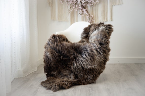 Real Sheepskin Rug Shaggy Rug Chair Cover Scandinavian Home Sheepskin Throw Sheep Skin Ivory Brown Sheepskin Home Decor Rugs #herdwik278