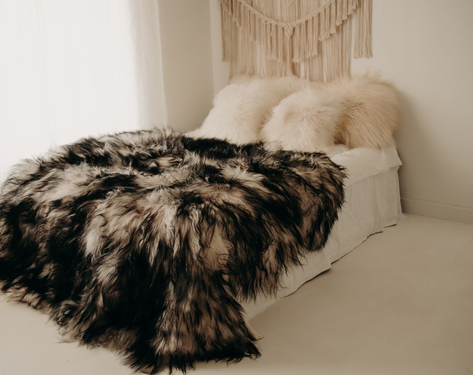 Luxurious Icelandic Sheepskin Real Fur Throw | Real Fur Blanket | Sheepskin throw | Scandinavian Home | Black White Colour | Home Decor