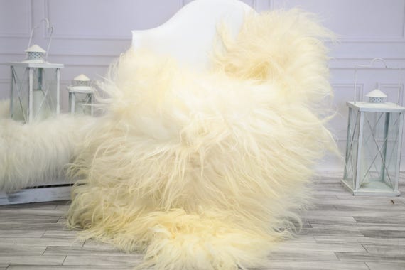 Icelandic Sheepskin | Real Sheepskin Rug | Ivory Sheepskin Rug | Fur Rug | Home decor #JANISL27