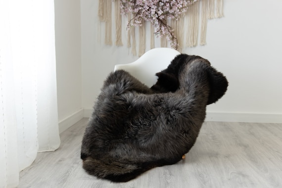 Real Sheepskin Rug Shaggy Rug Chair Cover Scandinavian Home Sheepskin Throw Sheep Skin Brown Gray Sheepskin Home Decor Rugs #herdwik223