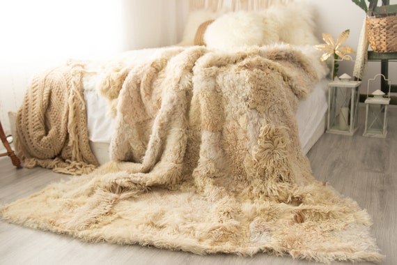 Luxurious Toscana Sheepskin Real Fur Bed Spread Throw Real Fur Blanket Sheepskin throw Sofa Cover Luxury Blanket Comforter Sand #FU201