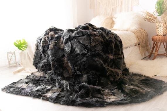 Luxurious Toscana Sheepskin Real Fur Bed Spread Throw Real Fur Blanket Sheepskin throw Sofa Cover Luxury Blanket Comforter Boho Graphite