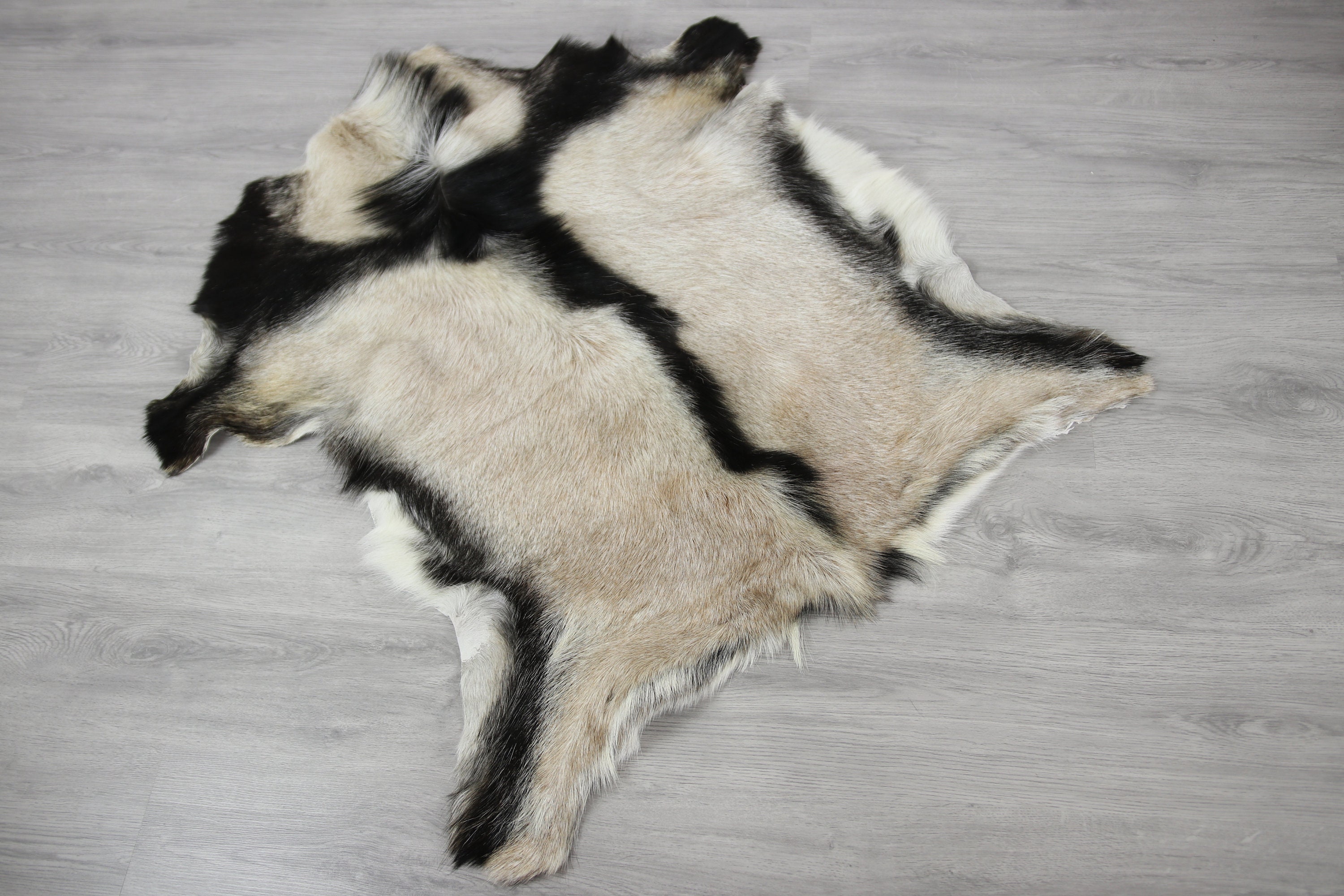 Natural real Goatskin rug, Goat Hide Goat Rug Goat1