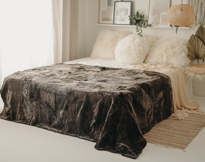 Luxurious Patchwork Toscana Sheepskin Rug Fur Throw | Real Fur Blanket | Sheepskin throw | Gray Brown Sheepskin Blanket Boho |FuFu382