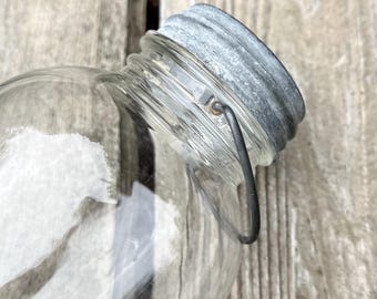 1-1/2 quarts Hazel Atlas canning jar with zinc top and handle  092560090