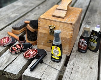 Esquire Shoe Valet shine box loaded with brushes and polishes