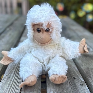 1977 R. Dakin White Plush 12” Monkey Sanfrancisco, Korea 112510089