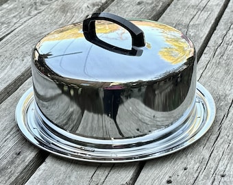 Beautiful Vintage Everedy locking chrome 10” cake carrier 042699878