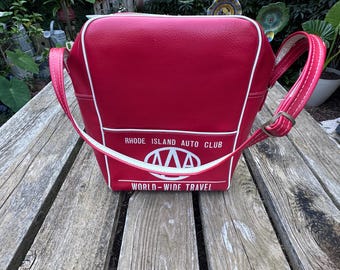 Vintage red vinyl EXCELLENT condition AAA Rhode Island Auto Club tote  08265889