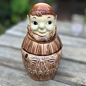 Vintage monk cookie jar Japan monestary figurine large jar 1025650867