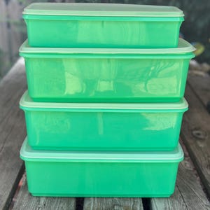 2- and 3-piece rectangle Tupperware Jadite storage vegetable crisper, refrigerator storage, large rectangle and small  Tupperware 42289865