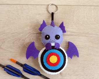 Dragon plush, archery gift, in a target heart, in felt, quiver charm