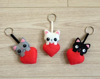 Cat charms, felt keychain, kawaii plush, in a heart, handmade, cat mom gift