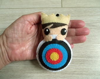 Archery felt ornament, for quiver, little king, in an archery target, archery gift