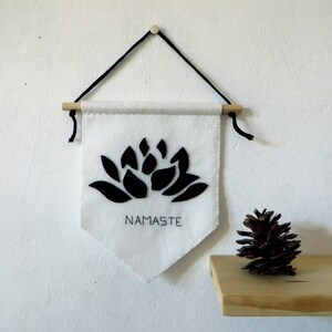 Lotus flower pennant, namaste, welcome sign, yoga wall decoration, felt, handmade, housewarming gift image 3