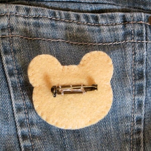 Broche ours, en feutrine, kawaii, bijou pour enfants, fait main, petit cadeau d'anniversaire image 5