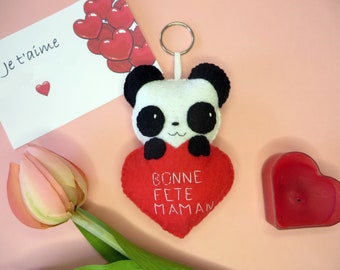 Peluche panda kawaii dans un coeur, en feutrine, à suspendre, fait main, cadeau de fête des mères