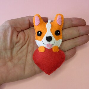 Corgi keychain, cute dog, in felt, handmade, dog lover gift image 5