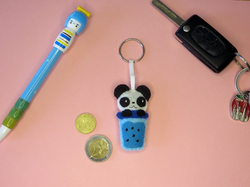 Bubble tea kawaii panda, adorable felt key ring, handmade bag charm, cute little gift image 4