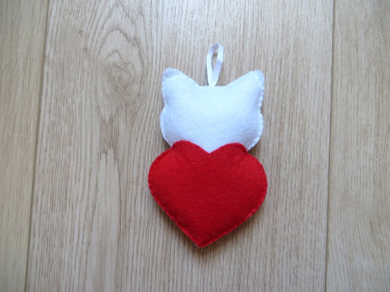 Felt cat in a heart plush, love gift, kawaii, handmade, cute bag charm image 6