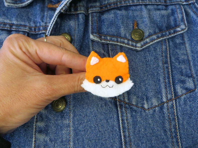 Broche renard, accessoire kawaii, en feutrine, fait main, petit cadeau mignon, plaisir d'offrir made in France image 8