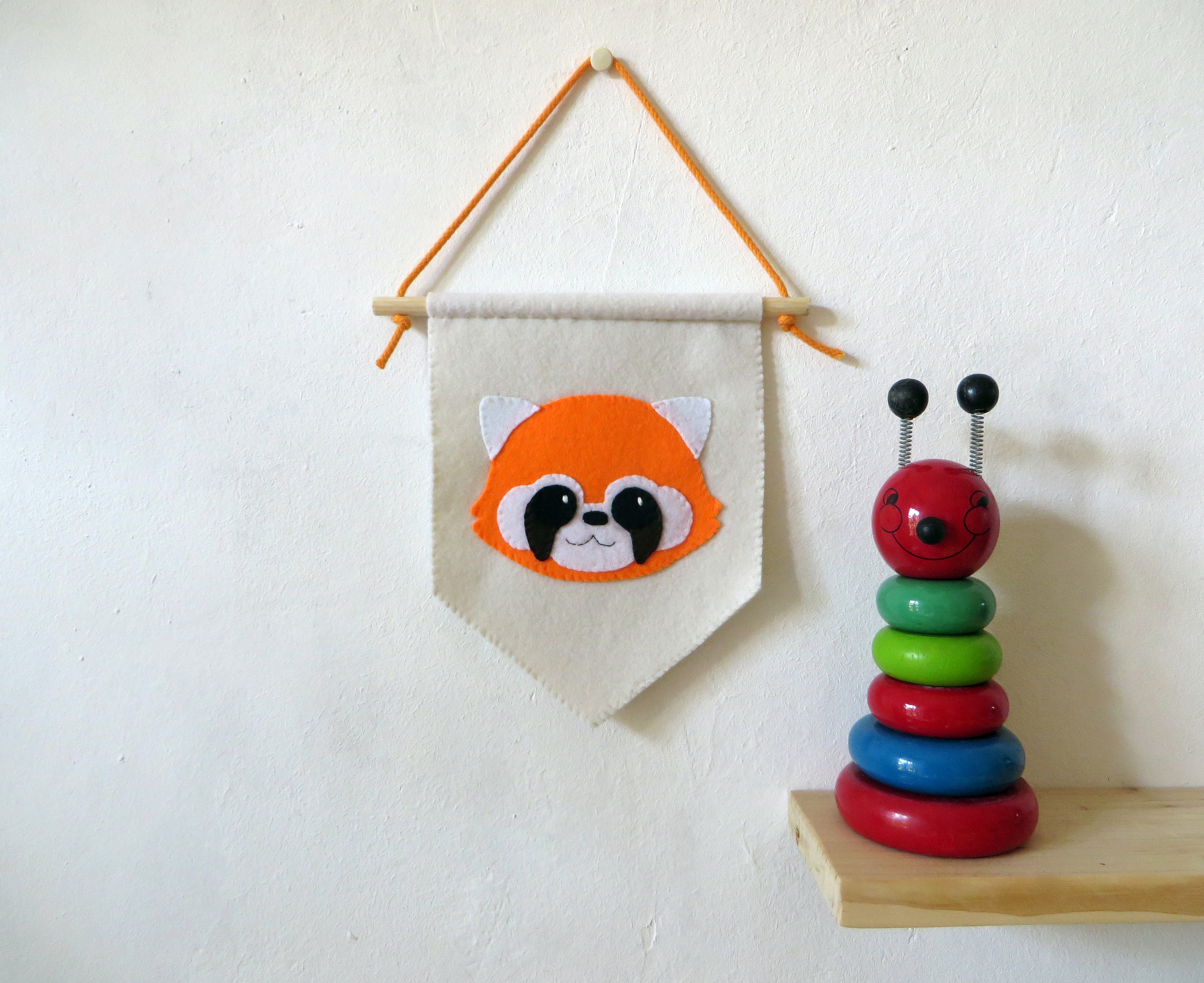 Fanion Chambre Enfant, Panda Roux, Décoration de Bébé, en Feutrine, Fait Main, Cadeau Naissance