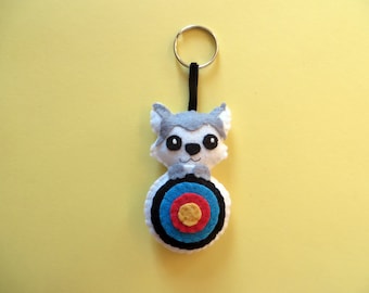 Wolf archery keychain, archery gift, in felt, handmade