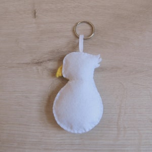 Eagle archery, kawaii keychain, in a target, in felt, handmade, archery lover gift image 7