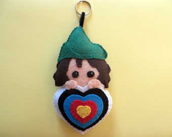 Robin hood for women, archery gift, in a target heart, in felt, quiver charm