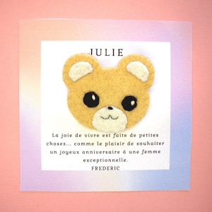 Bear brooch, kawaii pin, in felt, animal lover gift, handmade, for kids