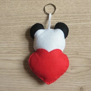 DIY Sewing pattern and tutorial of a felt panda in a heart, english pdf to download image 6