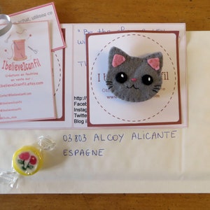 Broche chat gris, kawaii, en feutrine, petit cadeau fait main image 10