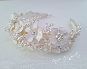 Bridal floral crown - Ivory flower tiara - Bridal Flower headband - White flower tiara - White flower crown - Floral headband, wedding, UK
